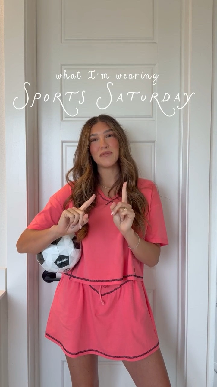 If you’re looking for something to wear during sports season this spring don’t worry I got you!! xx 
 

#LTKootd #LTKmomlife #LTKdayinmylife