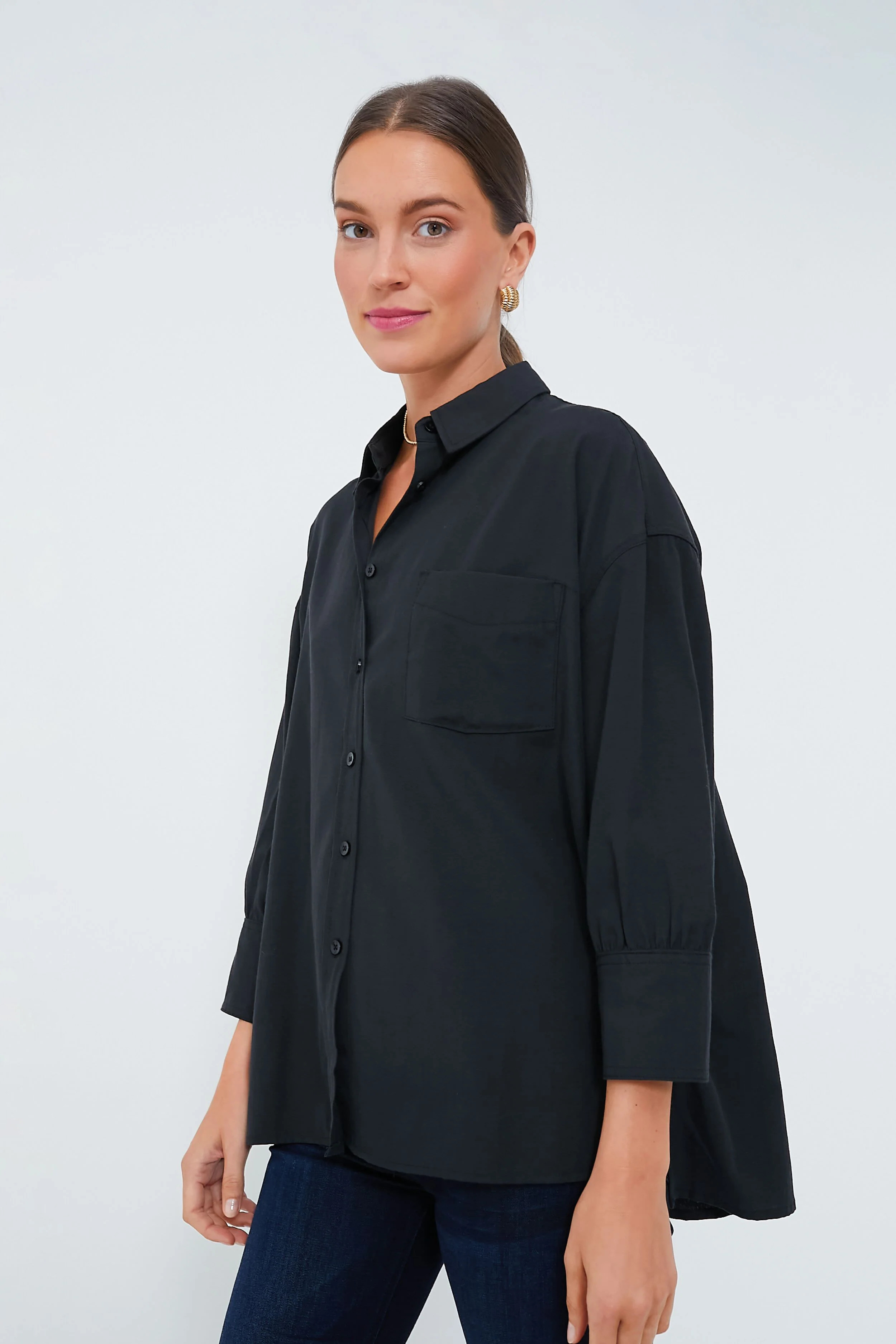 Black Adair Boyfriend Shirt | Tuckernuck (US)