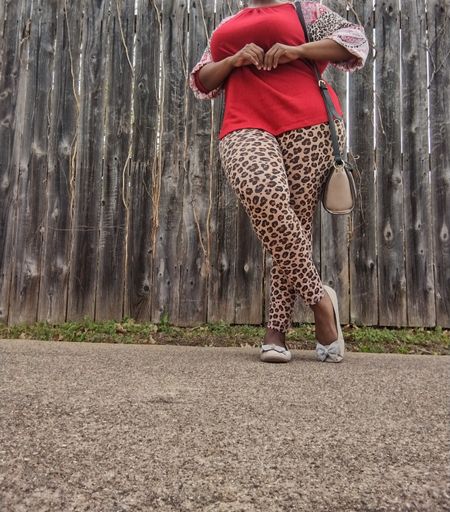 Leopard print leggings + bowtie flats are a thing now.🐆🎀

#LTKstyletip #LTKshoecrush #LTKmidsize