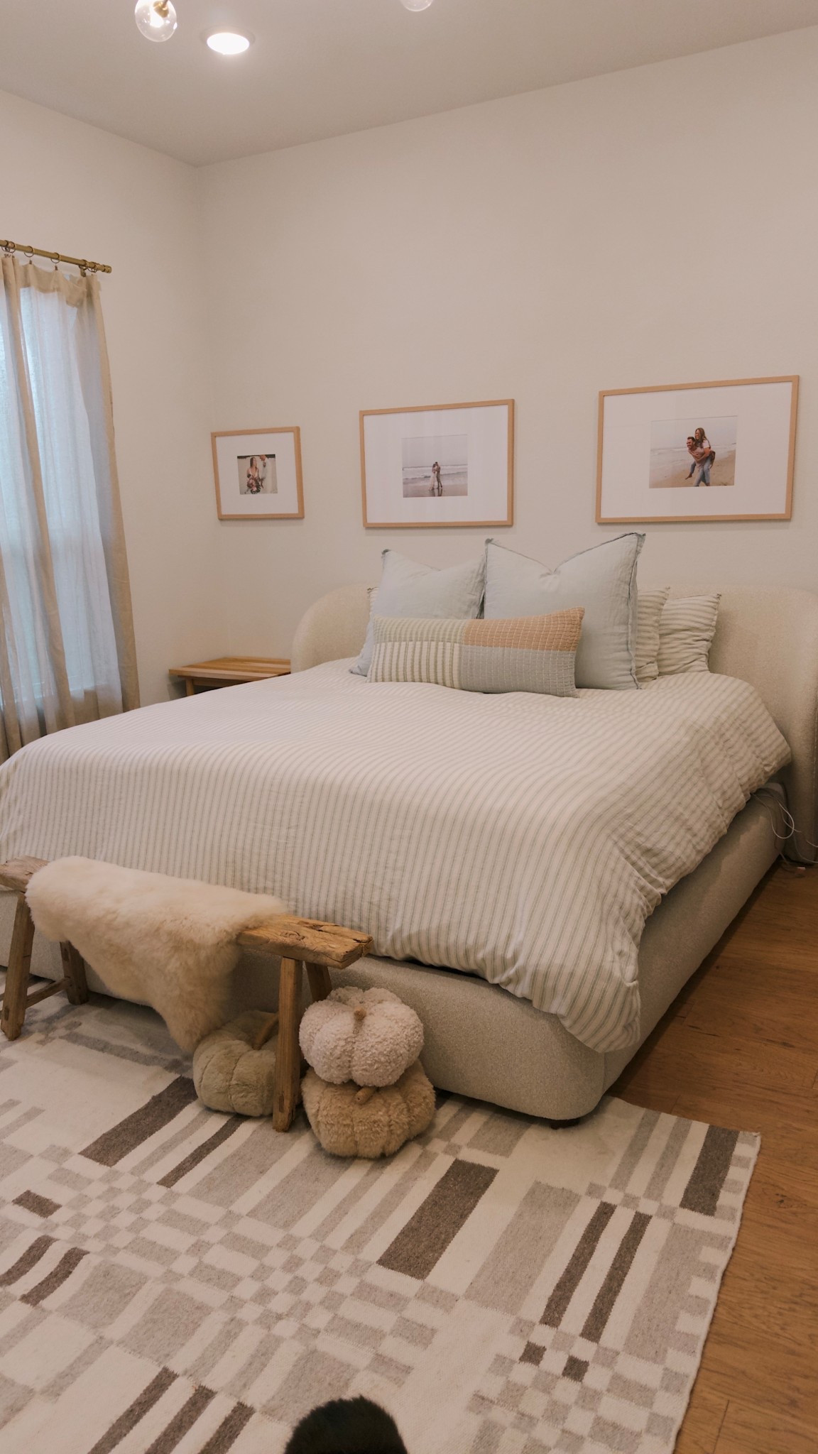 This space is my calm corner — where linen sheets meet soft Sherpa textures and beachy neutrals keep everything light and inviting. I’ve been dreaming up this Arhaus-inspired bedroom for months, and it finally feels like home.
Linked all the pieces to help you recreate this cozy, coastal look ✨

#ArhausBedroom #LTKhome #NeutralInteriors #CoastalChic #ModernOrganic #ArhausStyle #ParachuteBedding #LTKFinds

#LTKFindsUnder100 #LTKU #LTKHome