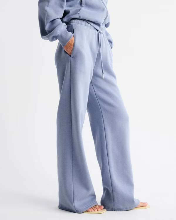 High Rise Sunday Wide Leg Sweatpant | Abercrombie & Fitch (US)