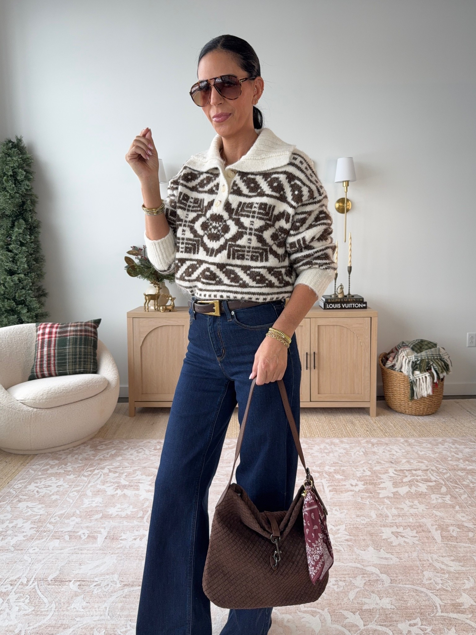 Ralph Lauren vibes for a fraction of the price. A warm and cozy insanely soft sweater worth every penny! 
Wearing a small 
Denim - wearing a small 



#LTKHoliday #LTKU #LTKOver40