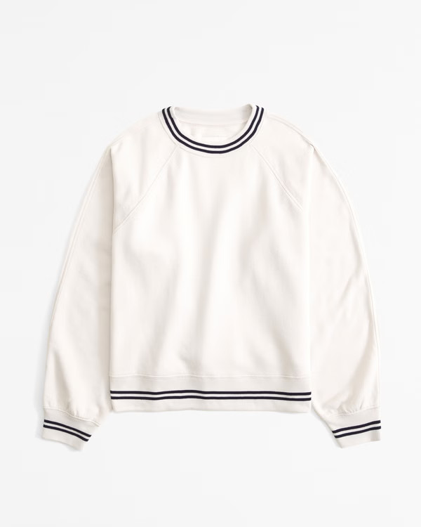 Women's Essential Raglan Classic Sunday Crew | Women's Tops | Abercrombie.com | Abercrombie & Fitch (US)