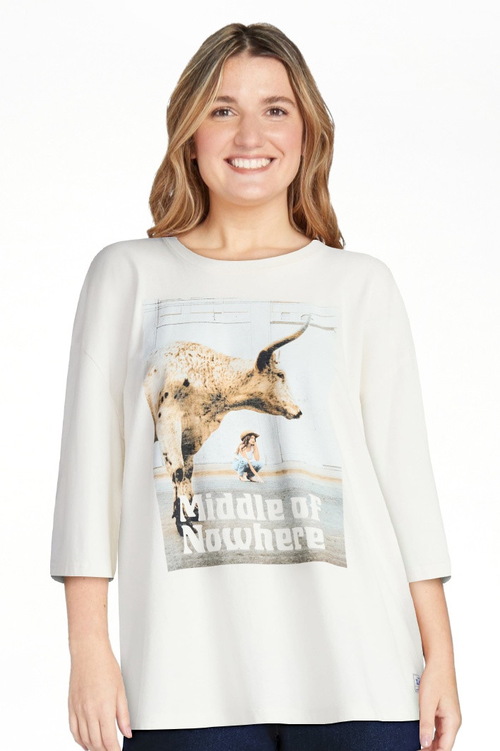 Kacey Lee Women's Middle of Nowhere Graphic Tee with Short Sleeves, Sizes XS-XXL | Walmart (US)