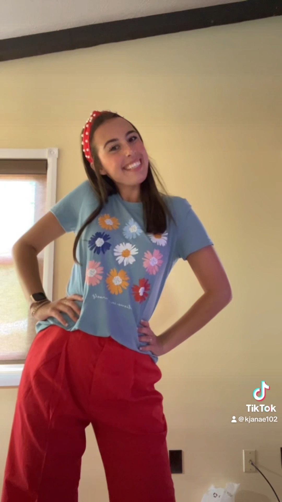 Teacher fits!! 

#LTKSeasonal #LTKFindsUnder50 #LTKWorkwear