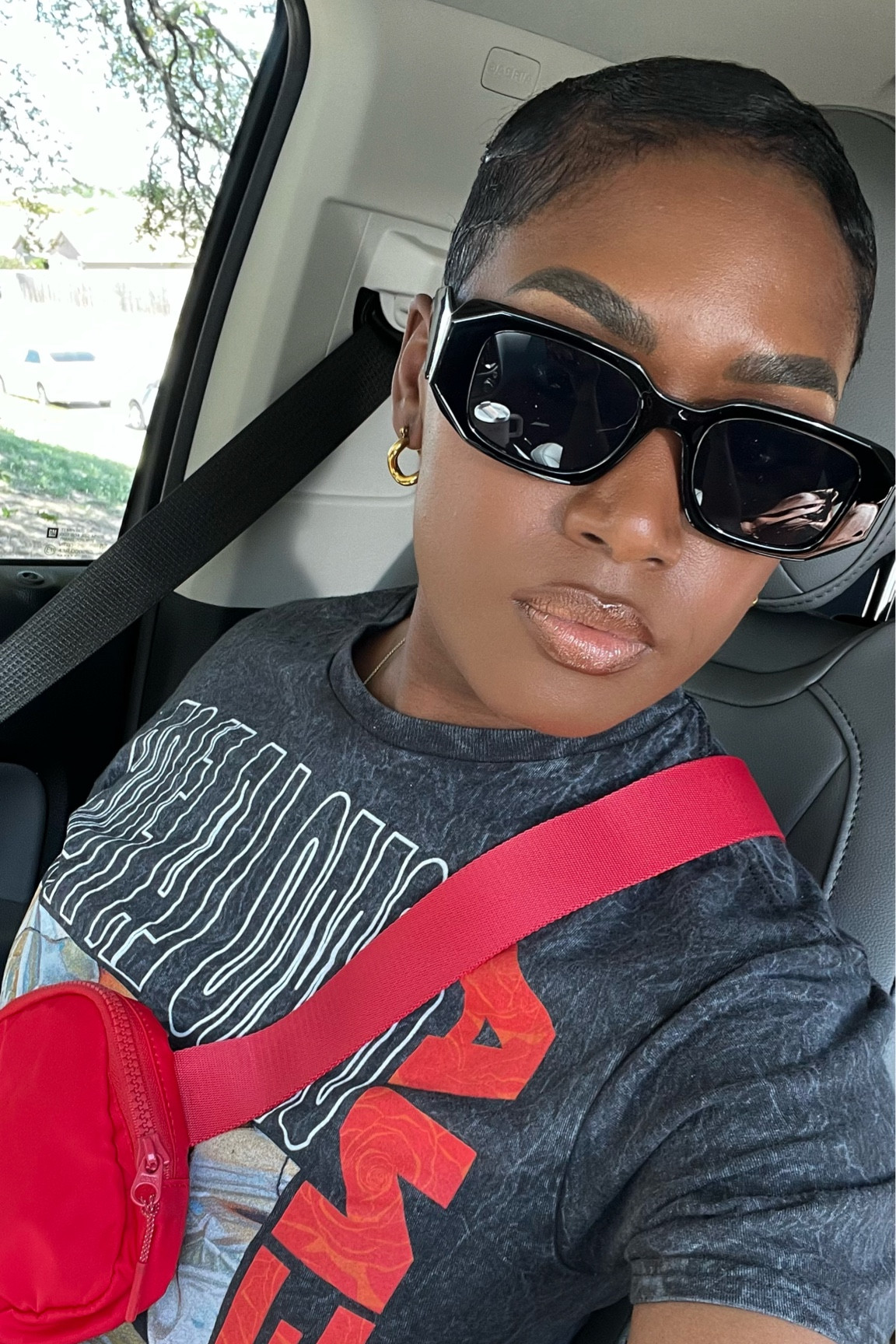 Summer Sunnies you need! Affordable version linked 