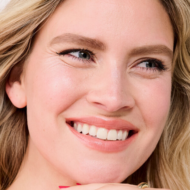 High Beam
                            
                                 Satiny pink complexion hi... | Benefit Cosmetics (US)