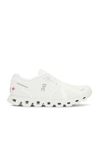 On Cloud 5 in White | FWRD 