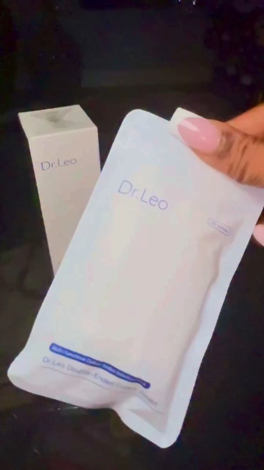 ASMR Unboxing with @dr.leoofficial 
Dr.Leo’s clinically proven formulas deliver fast, visible results for acne-prone and sensitive skin.

- Double Ended Cotton Swabs 
- Salic Acid Drying Lotion
- Purifying Cleanser 
- White Clay Mask

#asmrunboxing #asmrskincare #giftedby #drleo #acnetreatments #dryinglotion #claymasks #sensitiveskinfriendly

#LTKselfcare #LTKgrwm #LTKBeauty