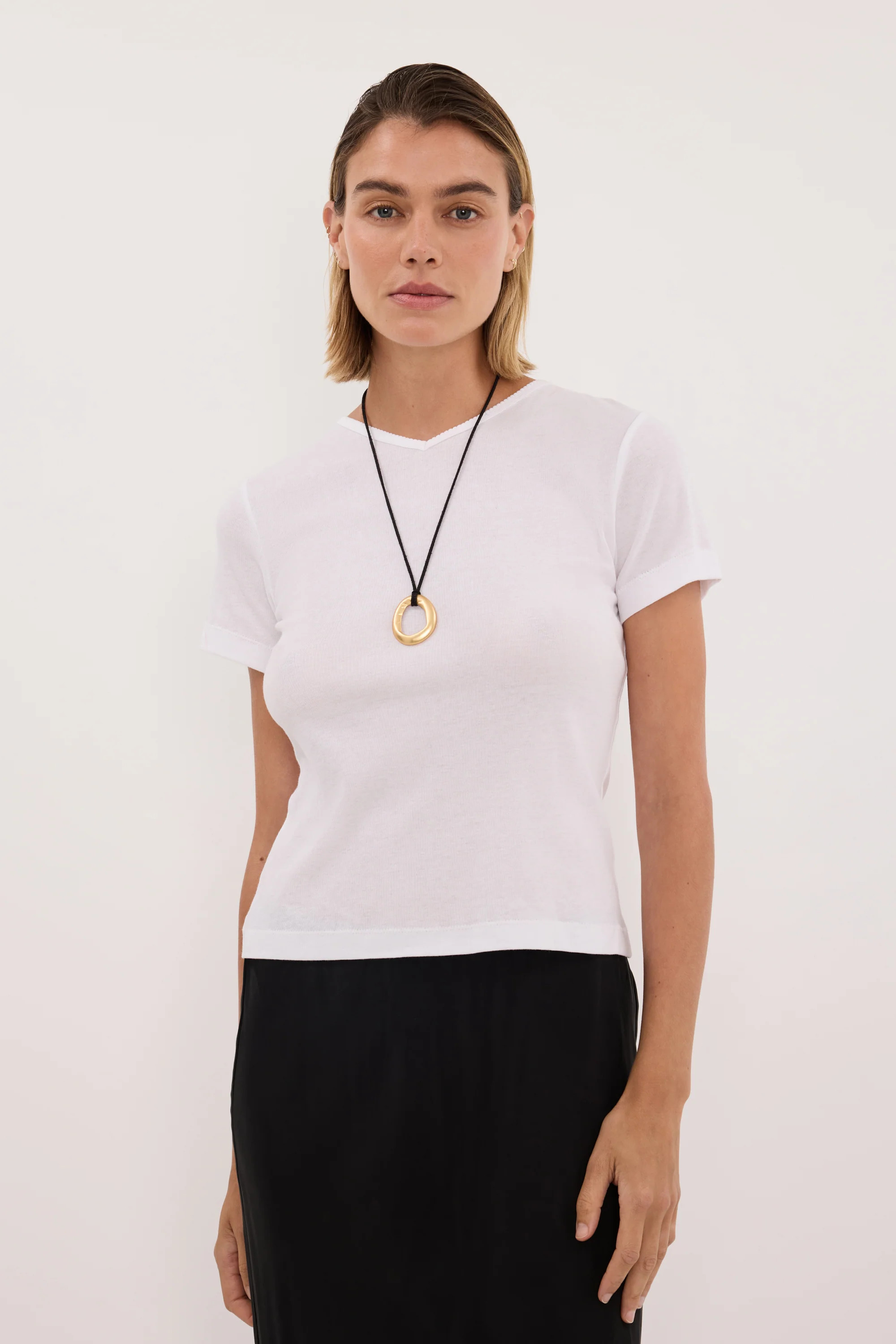 SLOANE WHITE KNIT BABY TEE | DISSH
