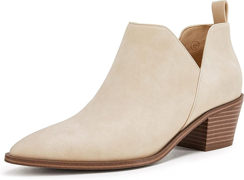 Amazon.com | LAICIGO Womens Chunky Stacked Low Heel Ankle Boots V Cut Pointed Toe Animal Print Ch... | Amazon (US)