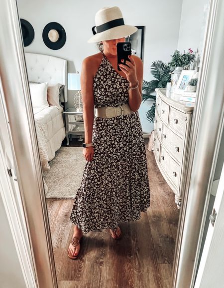One of my favorite dresses is this one shoulder maxi dress from Amazon. Styled with an elastic belt snd Miller sandals. Perfect for spring and summer 

Maxi dress, Easter, dresses, amazon fashion, Amazon dresses, spring dresses, summer dresses 

#LTKunder50 #LTKwedding #LTKsalealert
