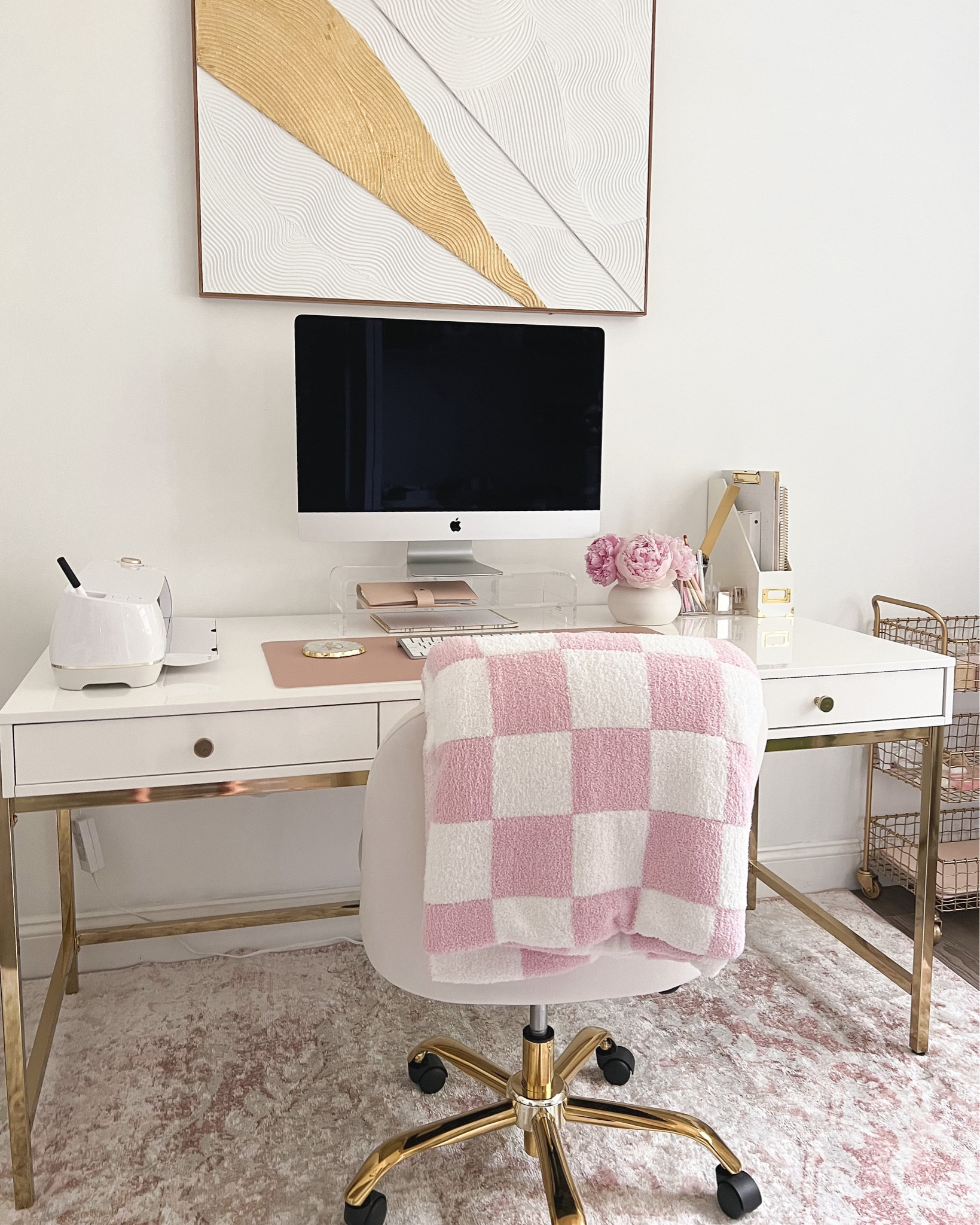 My cozy checkered blanket is on sale for amazon early access sale! 

Prime day, home office, area rug, desk mat, cricut machine, iMac, gold desk 

#LTKhome #LTKstyletip #LTKsalealert