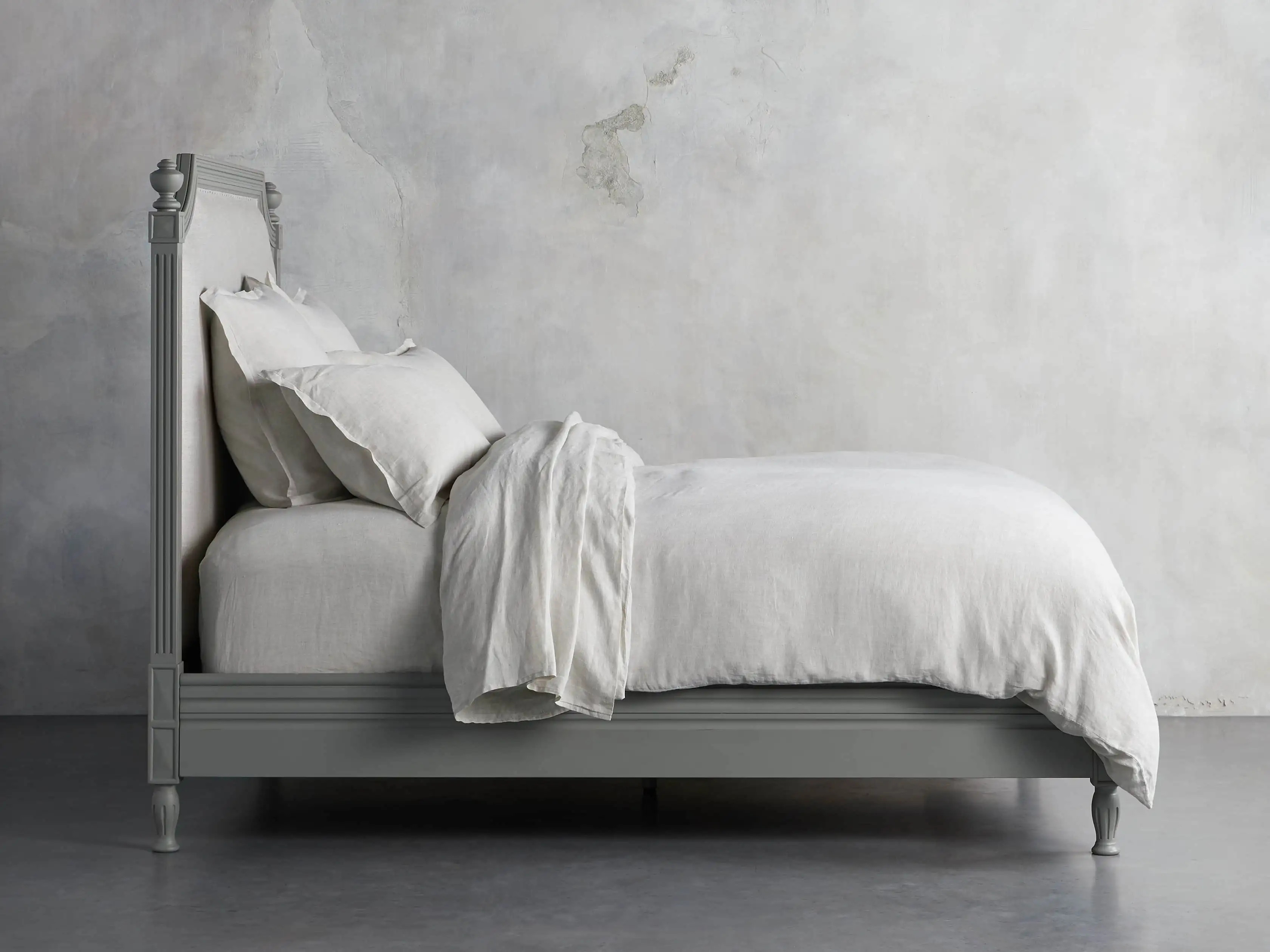 Evelyn Bed | Arhaus
