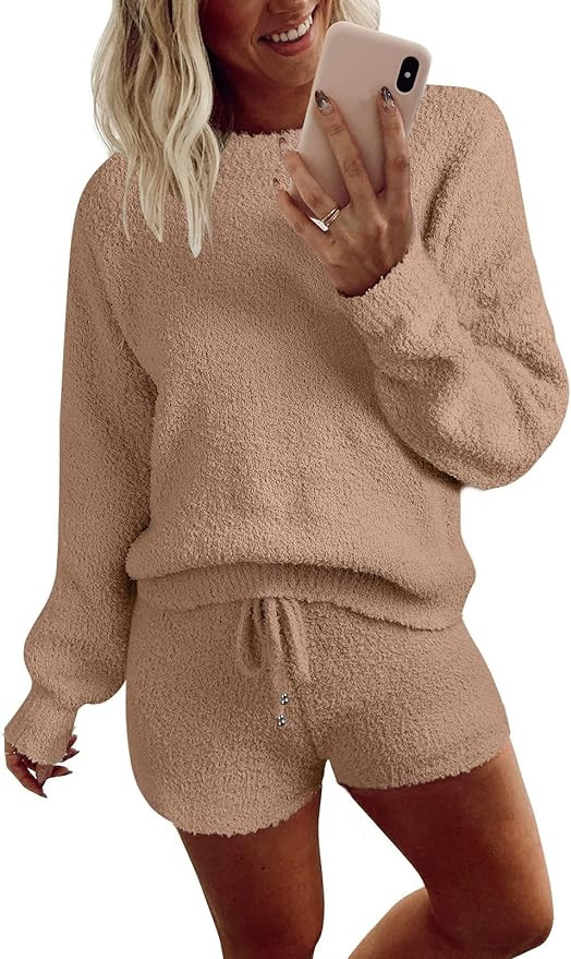MEROKEETY Women's Fuzzy Fleece Leopard Long Sleeve Pajama Set 2 Piece Sweater Top and Shorts Loun... | Amazon (US)