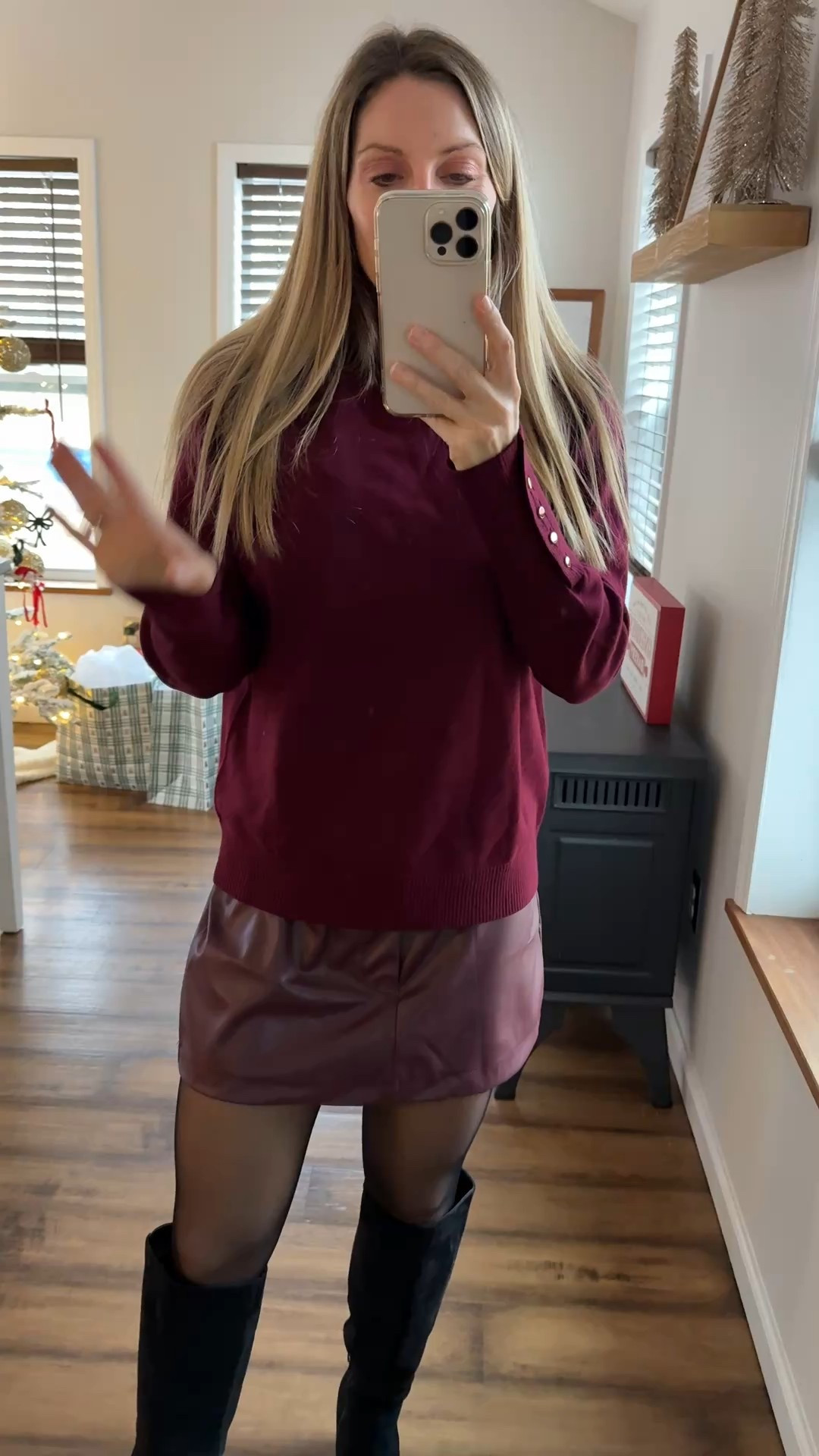 Amazon fashion finds, amazon sweater, amazon clothes , holiday outfits , burgundy sweater 

#LTKPetite #LTKSeasonal #LTKHoliday