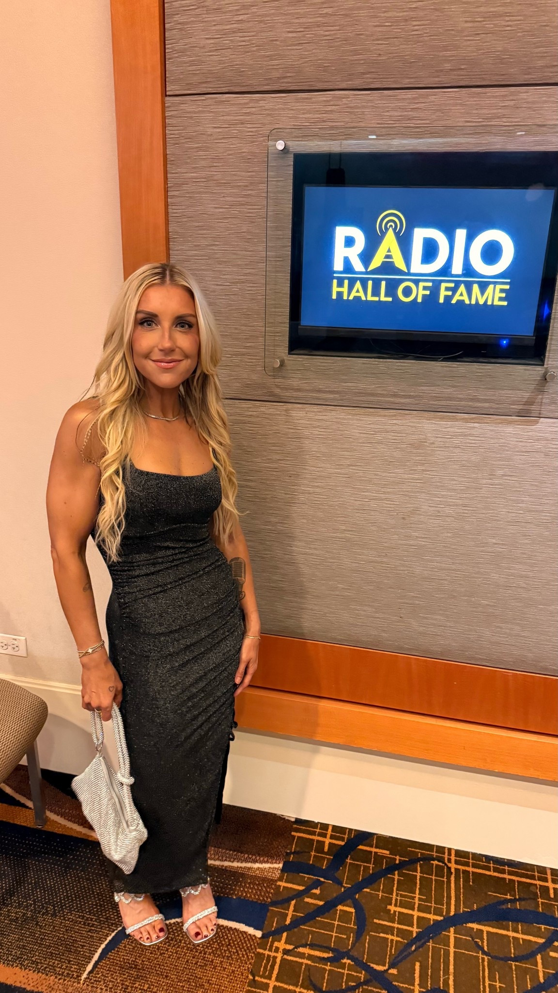 My little black dress got me a ton of compliments last night. Wearing an xs 