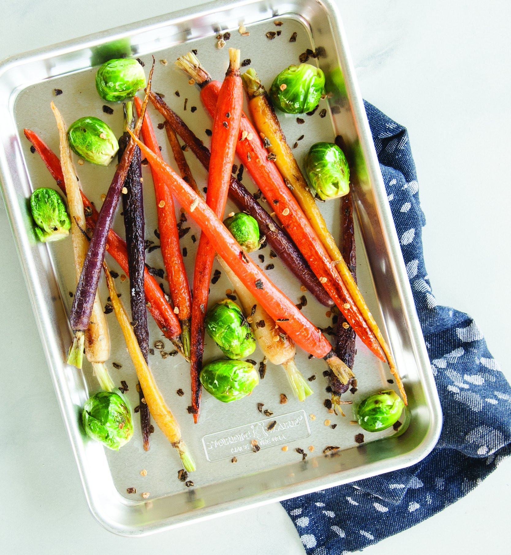 Nordic Ware Naturals Quarter Sheet, 2-Pack, Natural | Amazon (US)