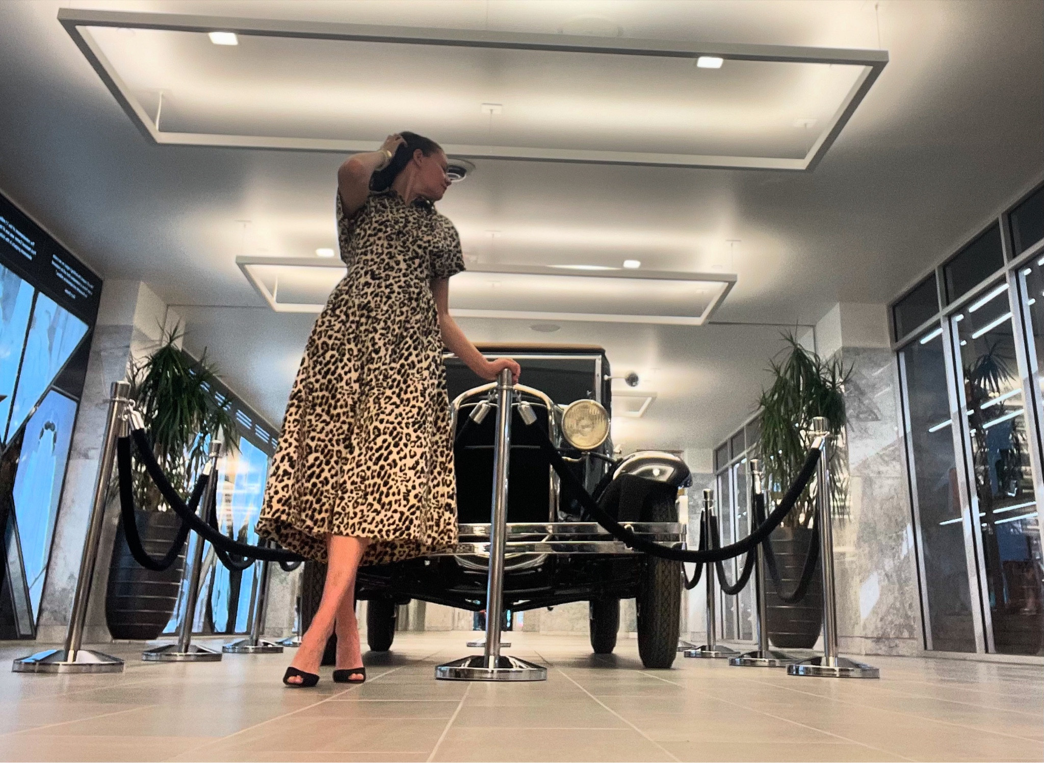 This leopard shirt dress has absolutely become my go to. From errands to casual days to cocktails and more- there’s nothing this dress can’t do! #investmentpiece 

#LTKSeasonal #LTKOver40 #LTKStyleTip