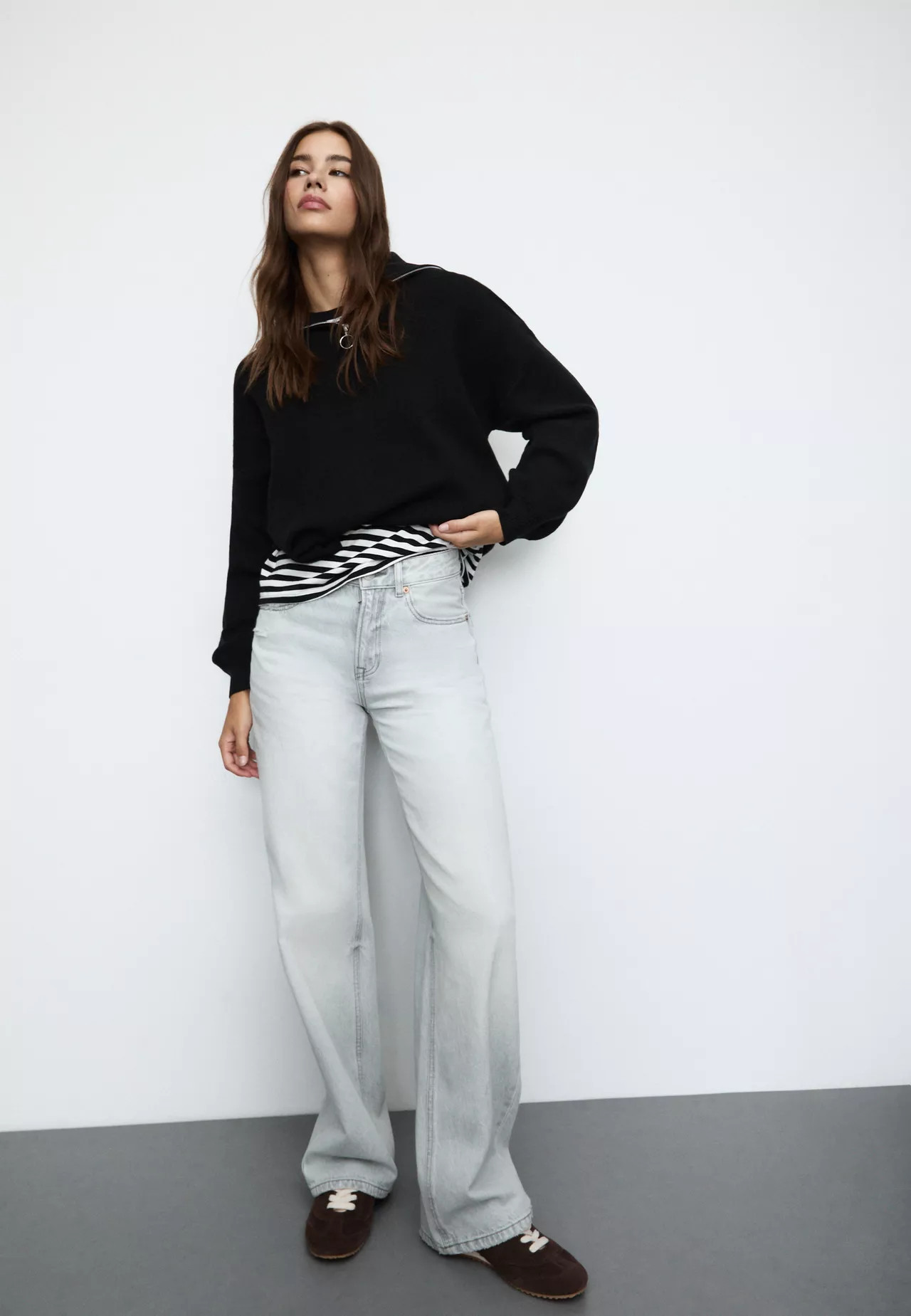 D92 straight wide-leg jeans - Women's Petite & Tall | Stradivarius United Kingdom | Stradivarius (UK)