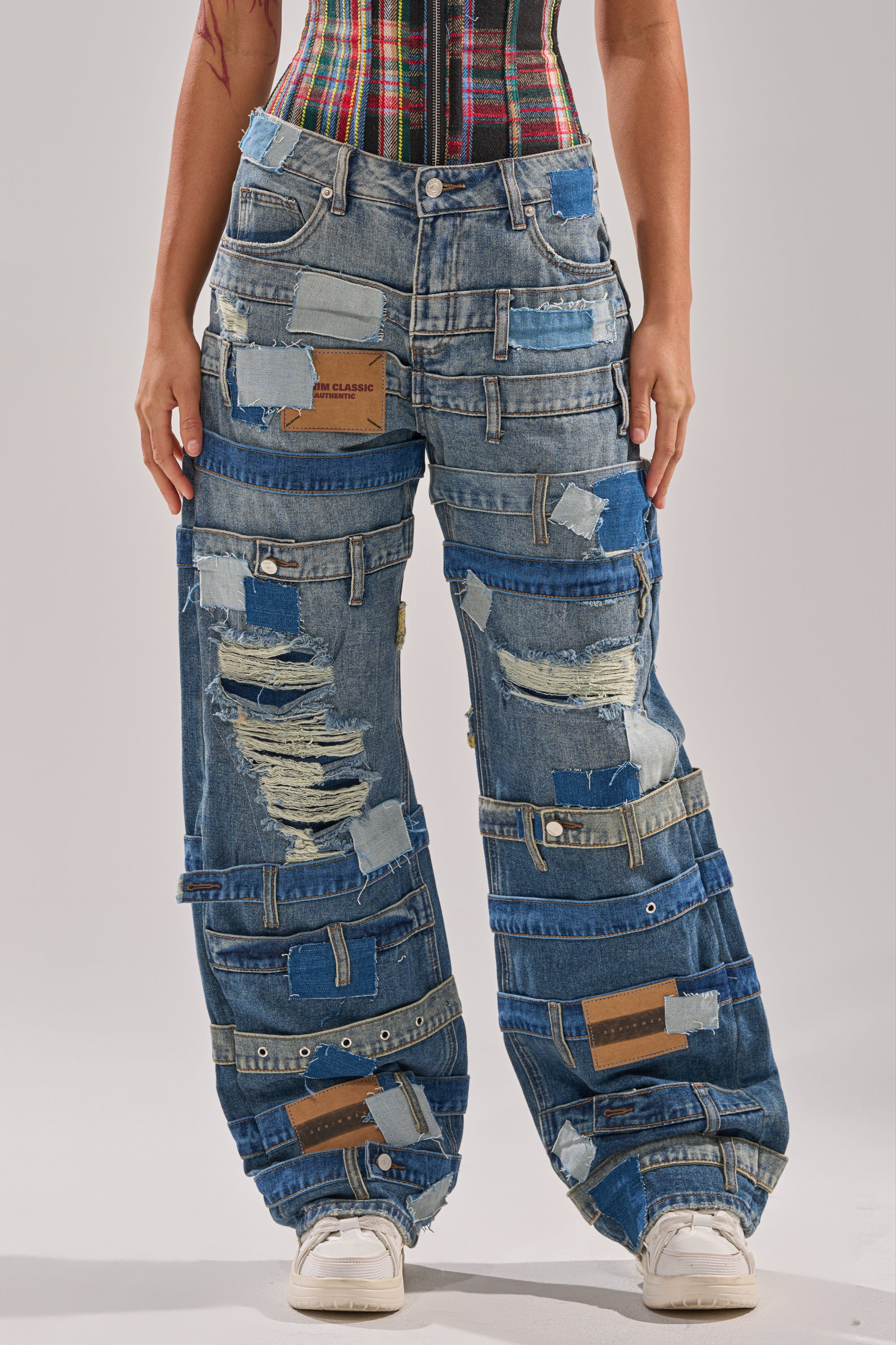 AKIRA Cool Enough Relaxed Denim | Size 1X | AKIRA