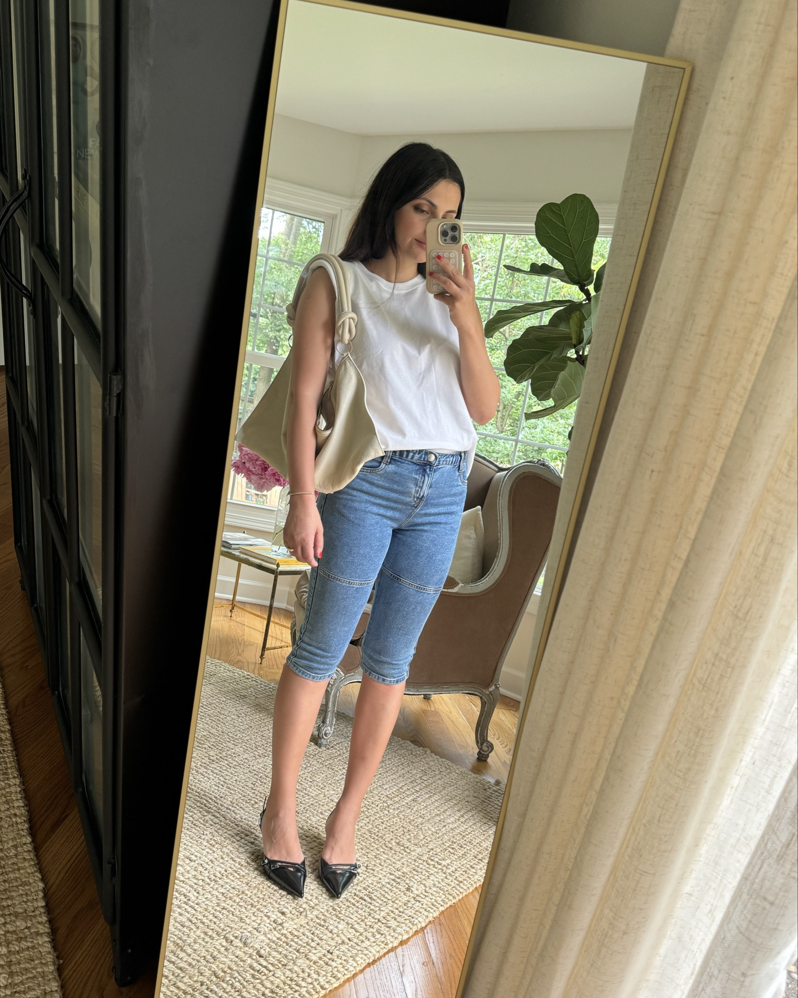 Styling capri pants 

#LTKStyle