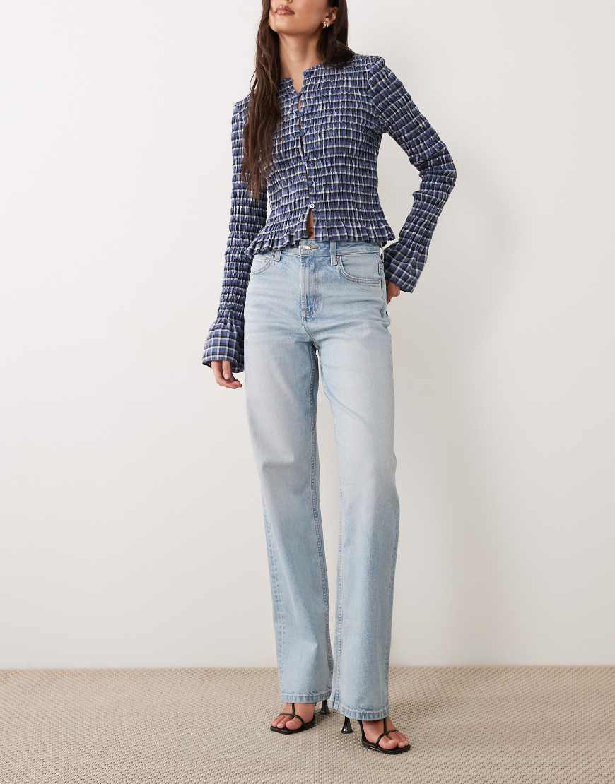 ASOS DESIGN comfort stretch straight leg jean in lightwash-Blue | ASOS (Global)