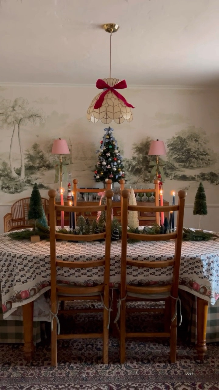 Sources for this beautiful Christmas dining room!

#LTKhome #LTKSeasonal #LTKHoliday