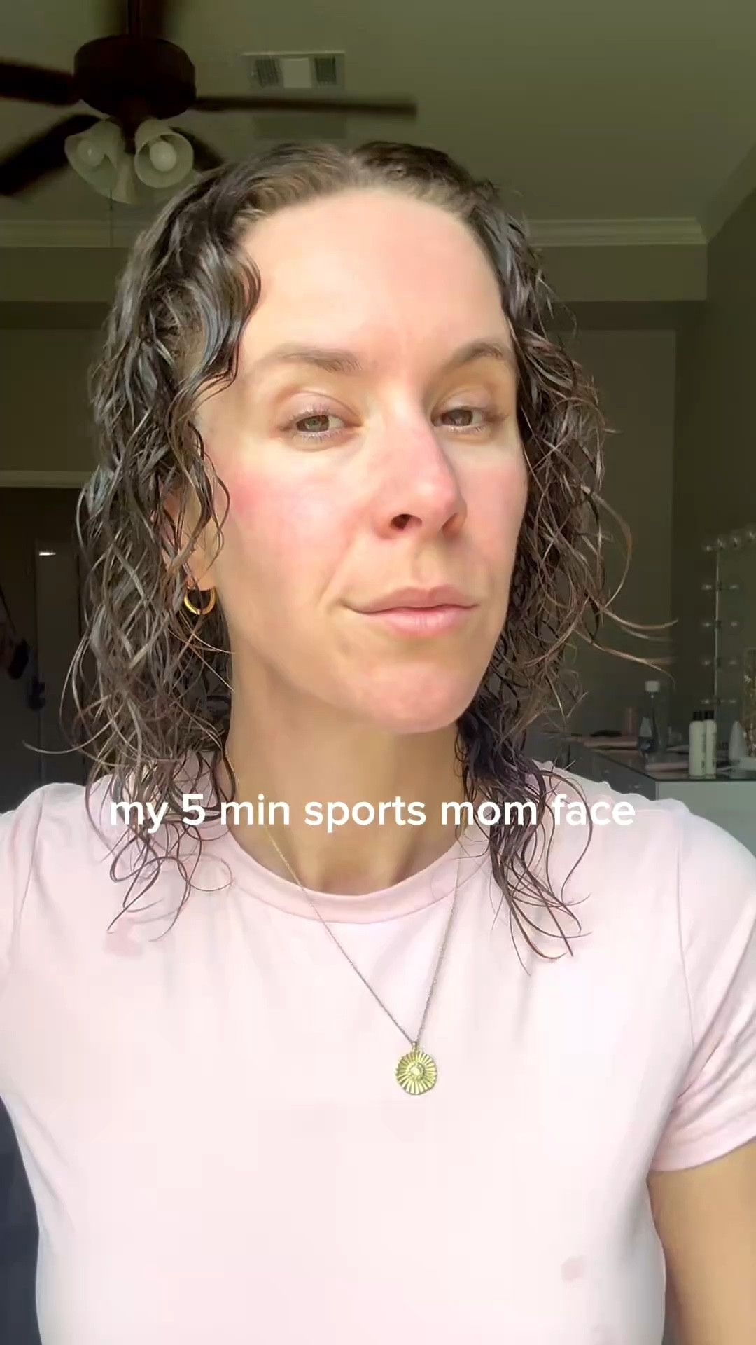 This is the 5-minute routine I wear before long gym days and early practices.
Just a few products that help me feel put together without spending time getting ready.
Everything is linked here