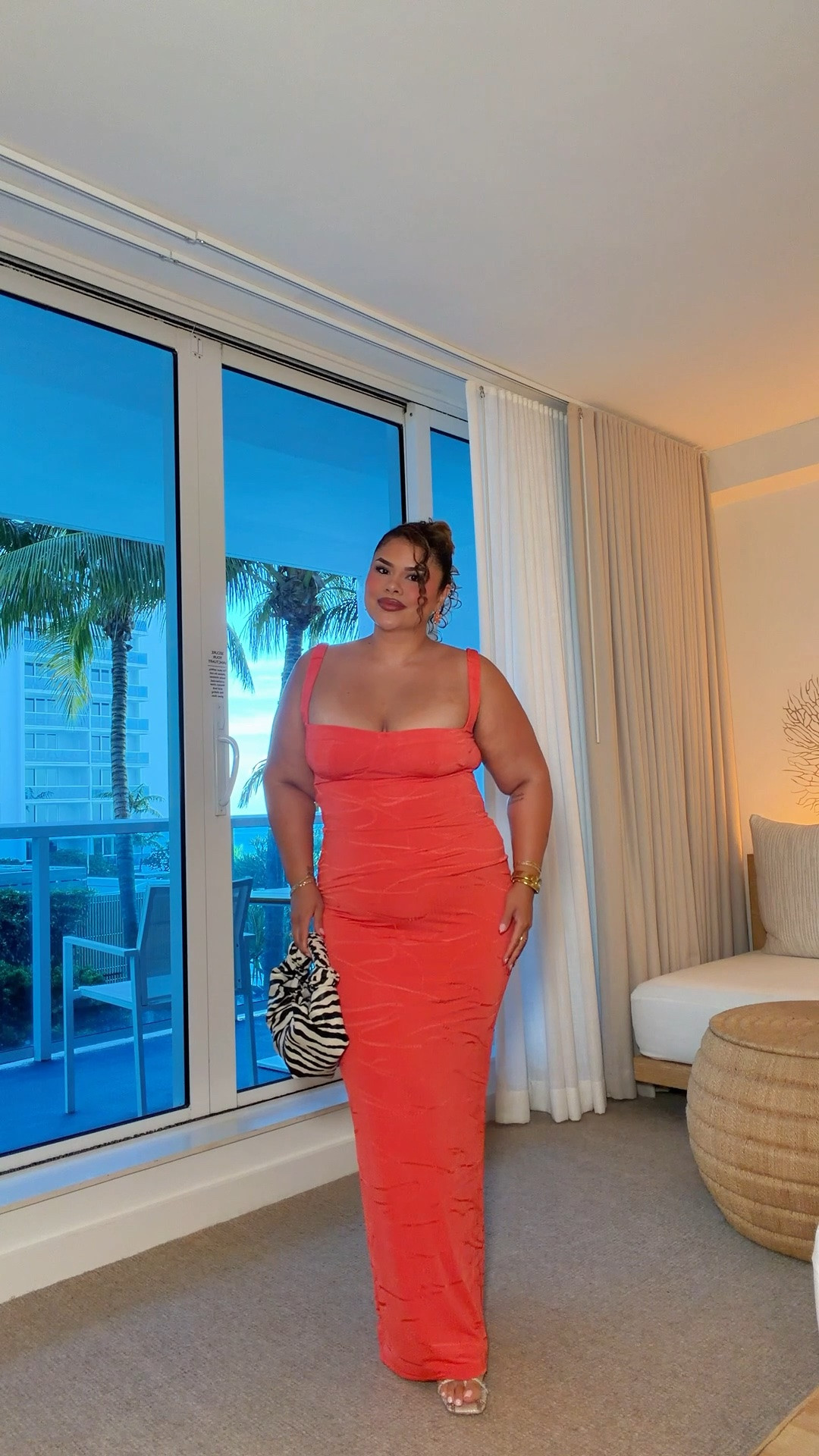 tonight’s look ✨ wearing size XL! very stretchy honestly could’ve done a large maybe

#LTKMidsize #LTKootd #LTKPetite