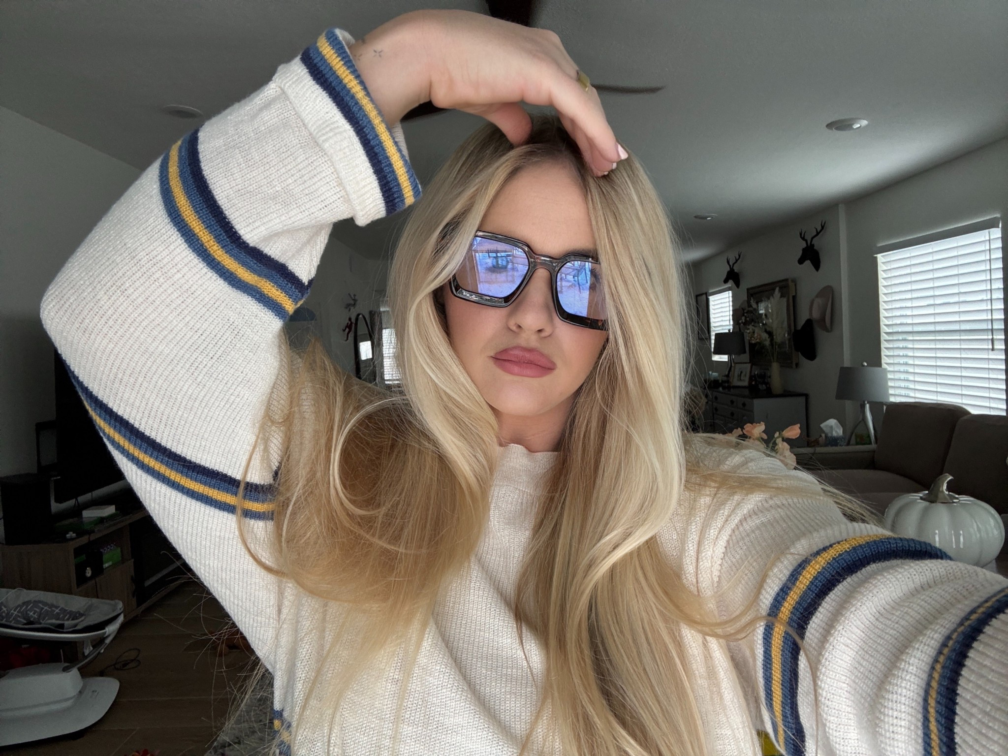 Oversized blue light glasses 

#LTKStyleTip #LTKSaleAlert #LTKU