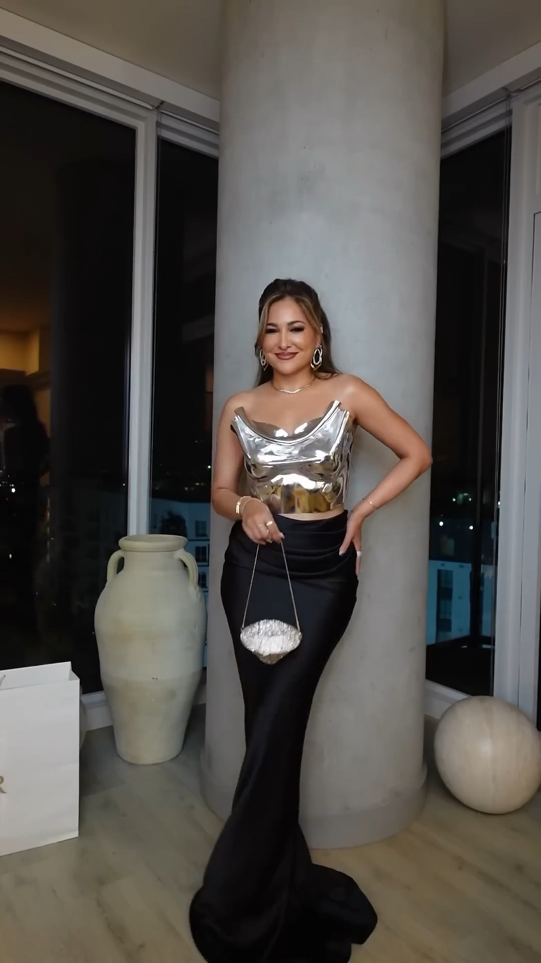 GRWM: styling this insane silver top!

#LTKootd #LTKgrwm #LTKSeasonal