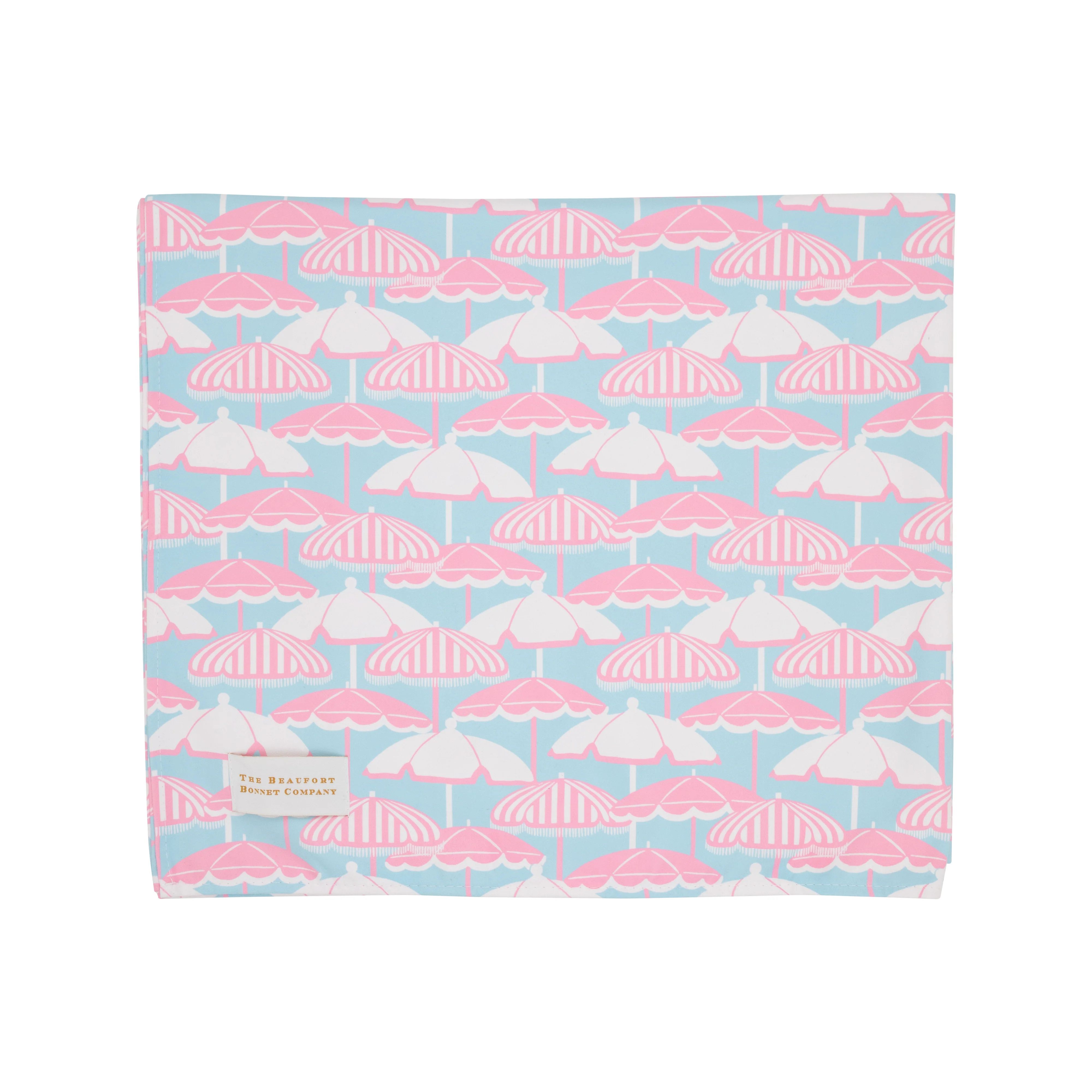 Calloway Quick Dry Towel - Taylor Bay 'Brellas with Hamptons Hot Pink | The Beaufort Bonnet Company