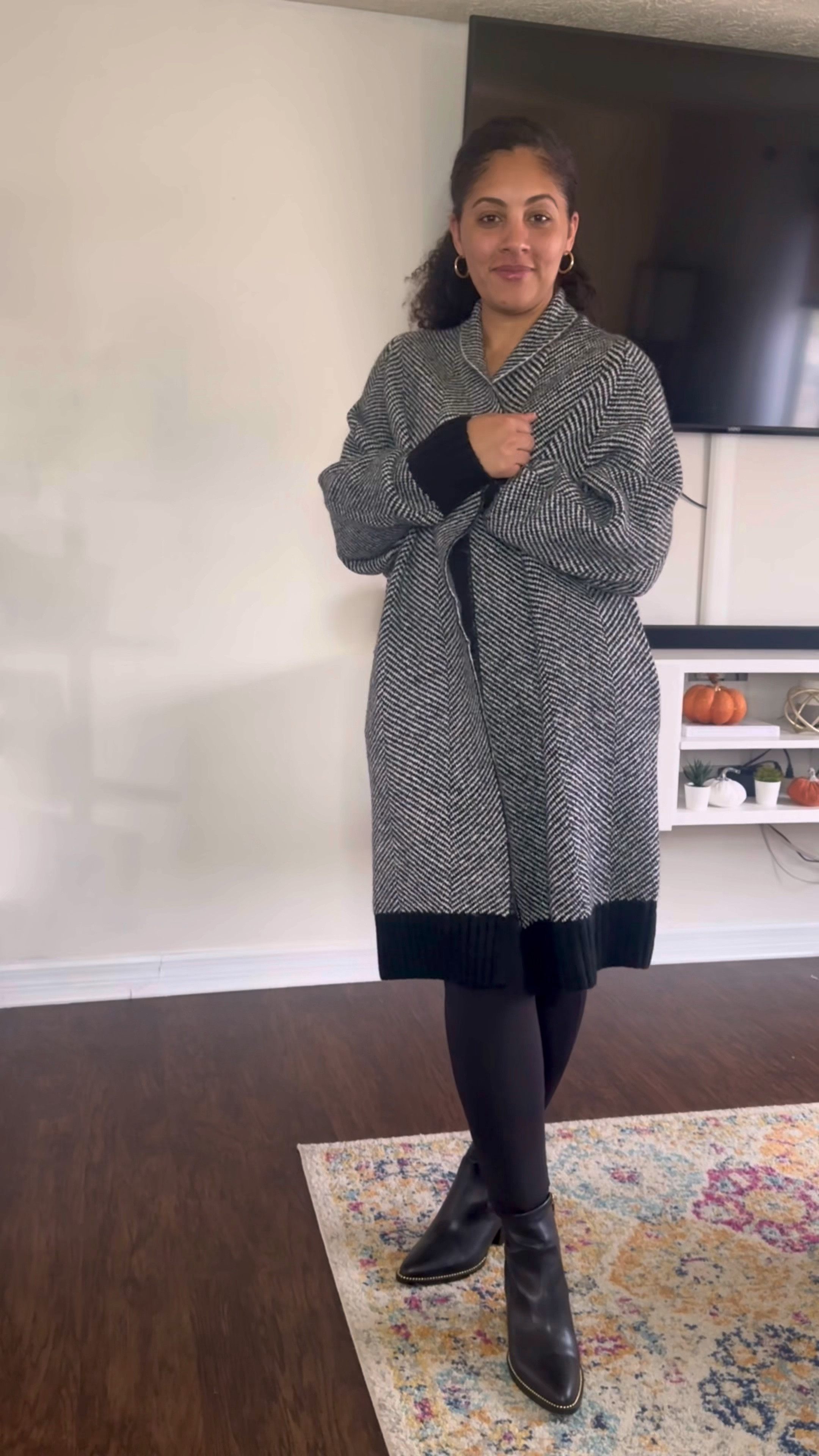 target black coatigan and jumpsuit look 

#LTKFind #LTKunder100 #LTKstyletip