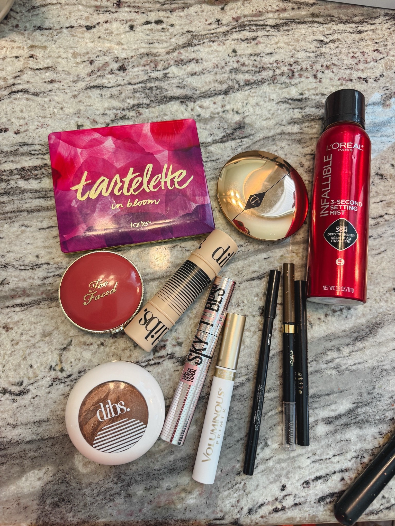Daily makeup 

@DIBS Beauty 
@Tarte

#LTKgrwm #LTKselfcare #LTKmorningroutine