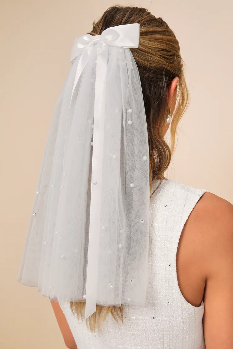Beautiful Promise White Satin Bow Pearl Mesh Veil | Lulus