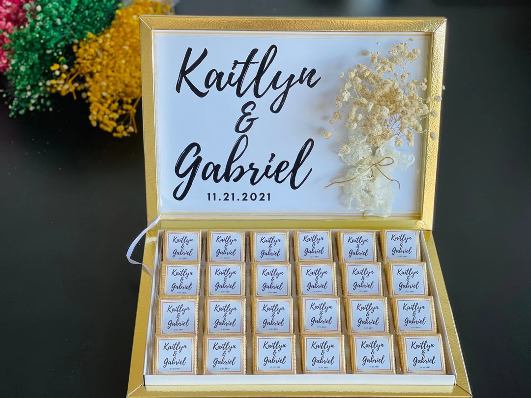 50 Personalised Neapolitan Chocolate Wedding Favours Gold or Silver Foil Milk Chocolate Bars - Et... | Etsy (CAD)