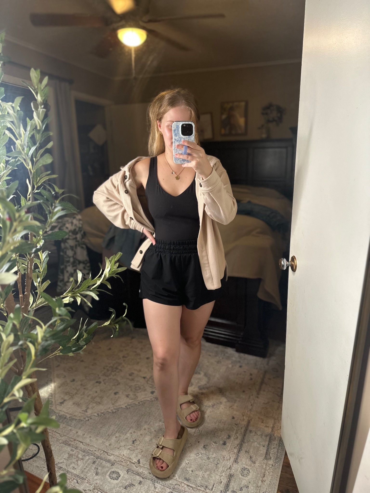 Quick activewear outfit 

Throw on and go outfit errands outfit pickup outfit drop off outfit active outfit Walmart cardigan with hood ribbed cardigan fall outfit mom outfit 

#LTKStyleTip #LTKActive #LTKSeasonal