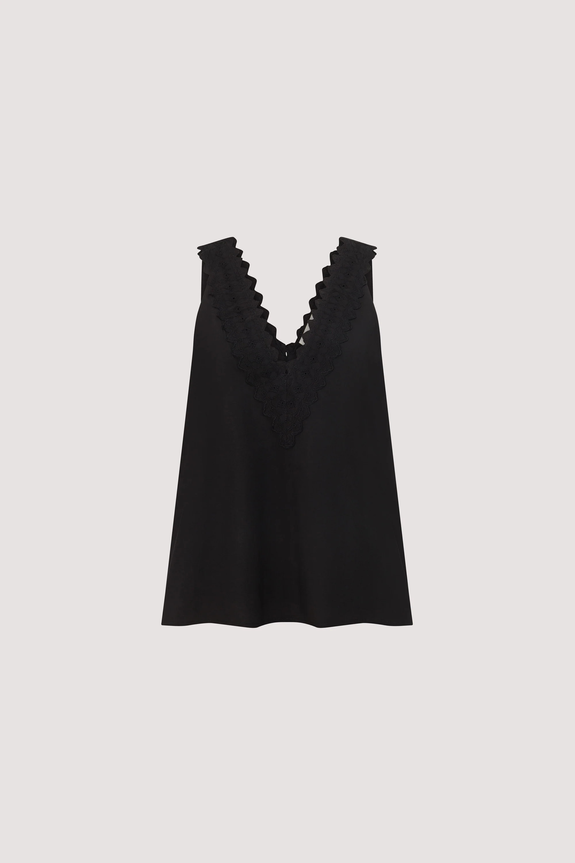 ANNABEL BLACK V NECK TOP | DISSH