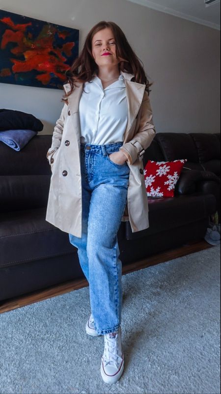 Casual chic outfit for spring. Wearing white blouse and blue denim mom jeans with converse sneakers

#LTKmidsize #LTKfindsunder50 #LTKstyletip