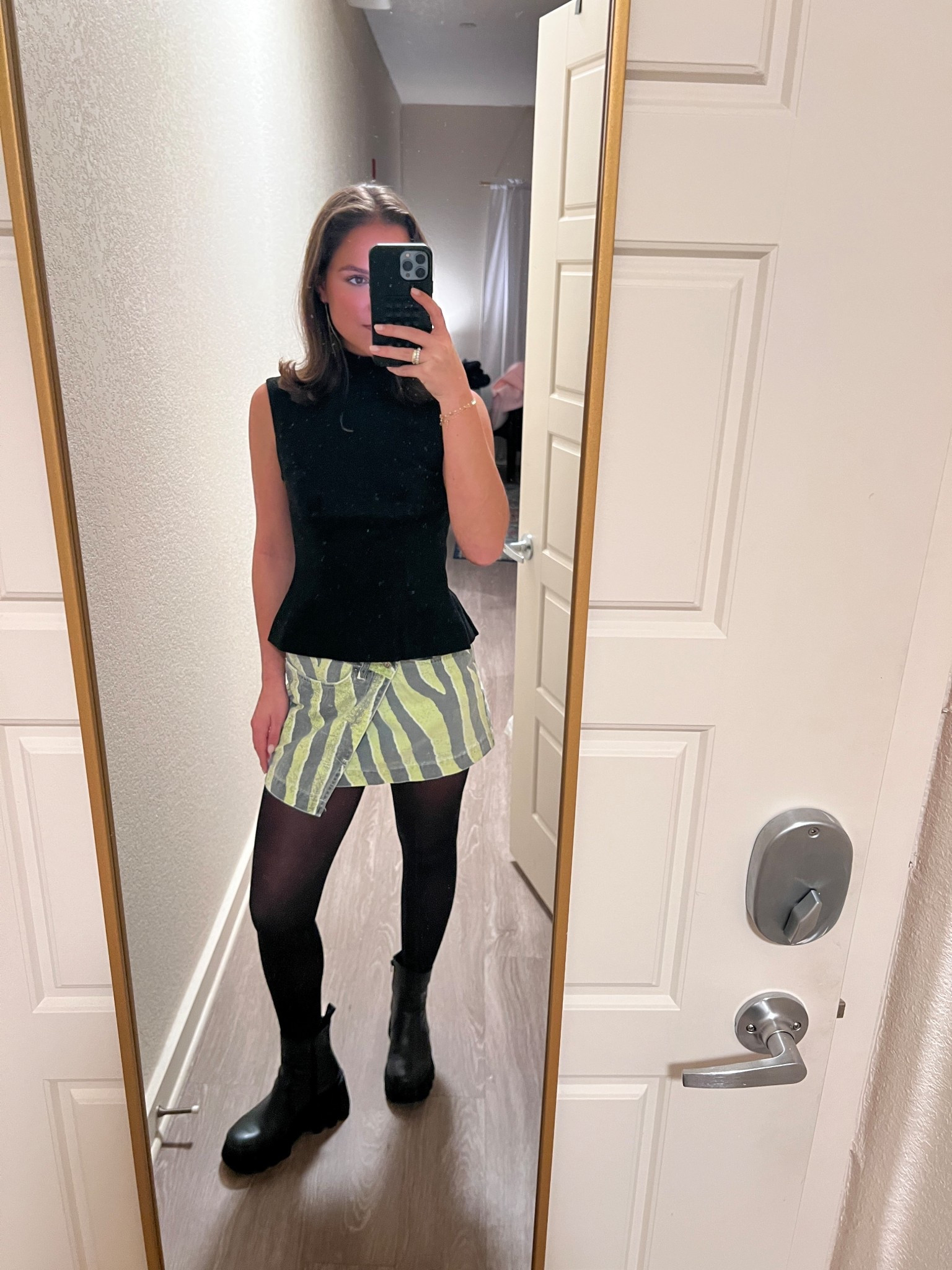 WINTER NIGHT OUT

#LTKParties #LTKStyleTip #LTKSeasonal