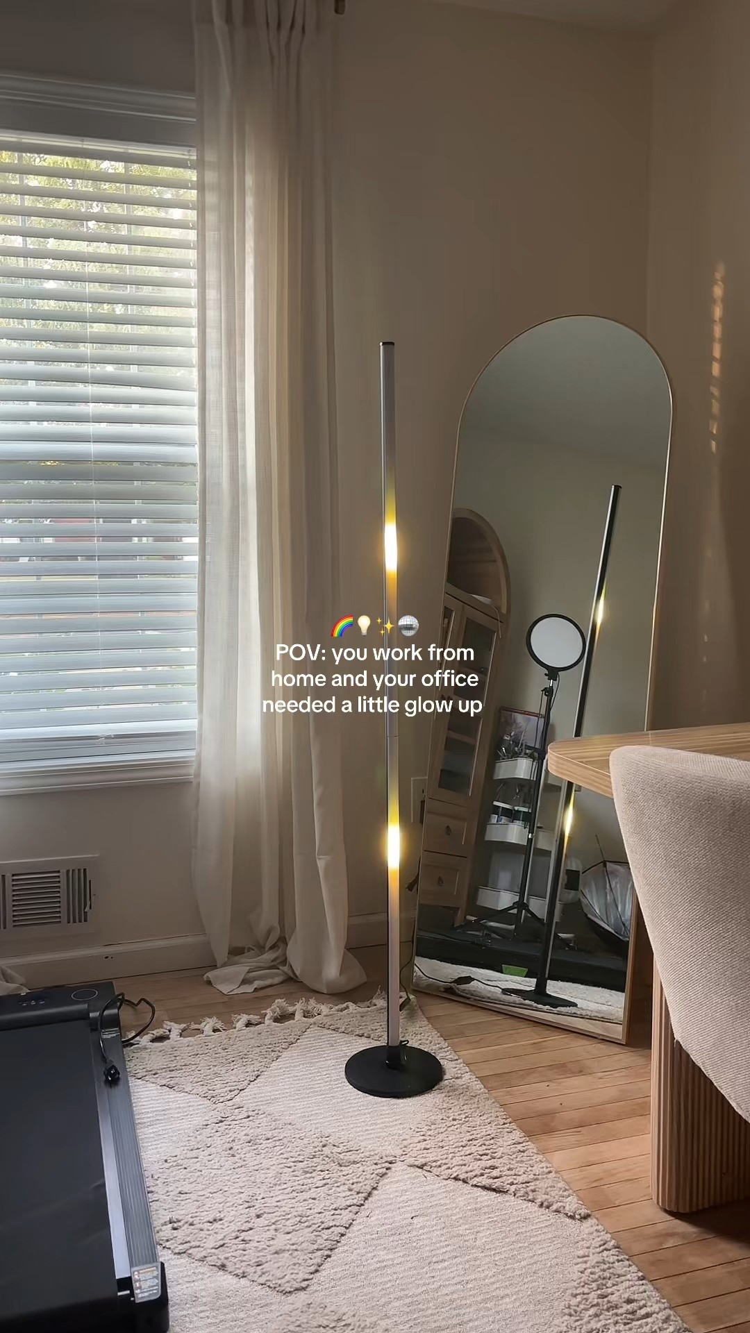Okay so my office is WAY more fun now 😍 comment “OFFICE” for the 🔗

#lighting #lamp #office #ledlight #amazonfind