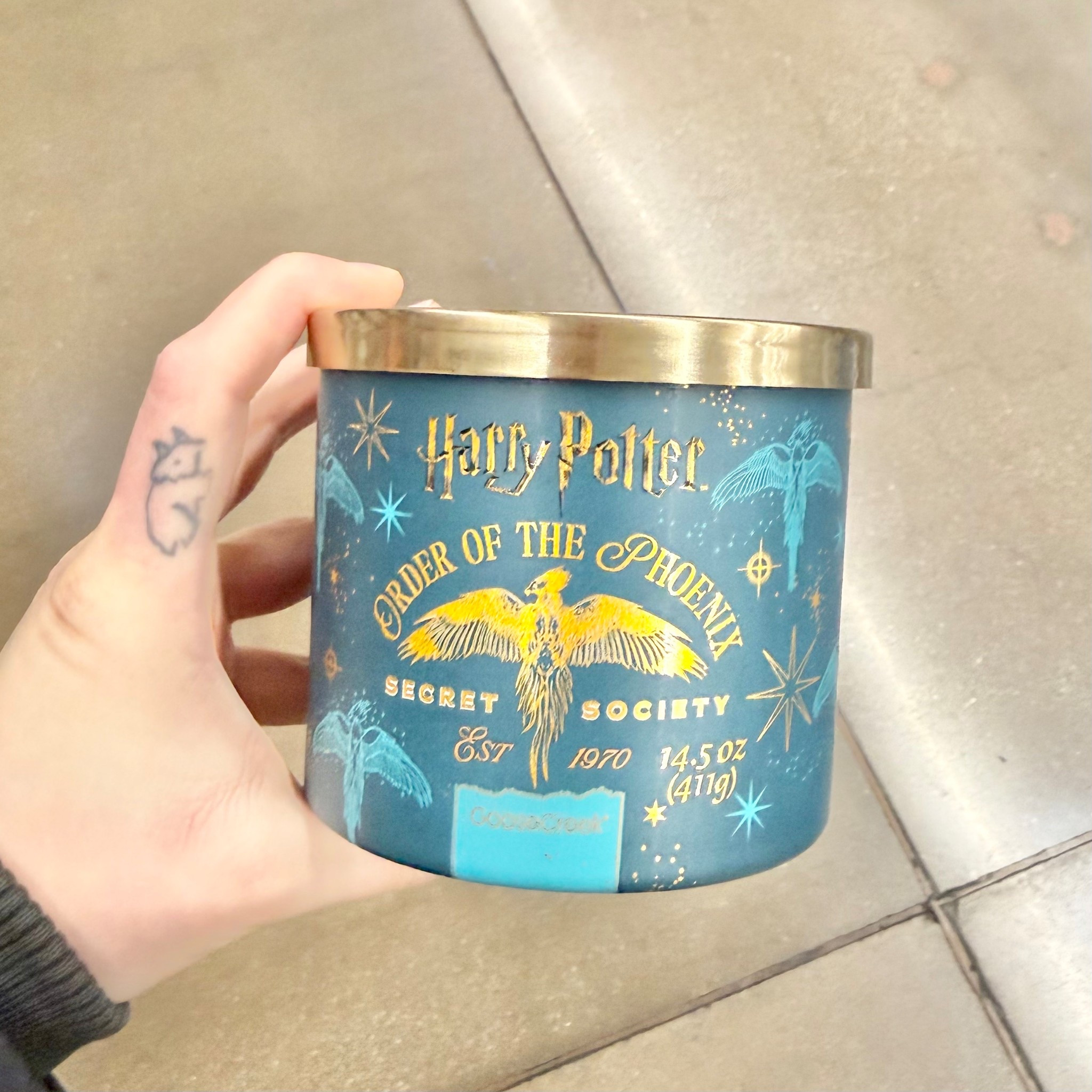 @walmart 
Goose Creek Harry Potter Order of the Phoenix 3-wick White Sandalwood, Vanilla Cashmere, Smoked Saffron & Worn Suede Scented Jar Candle, 14.5oz
$13.22

#LTKHome #LTKFindsUnder50