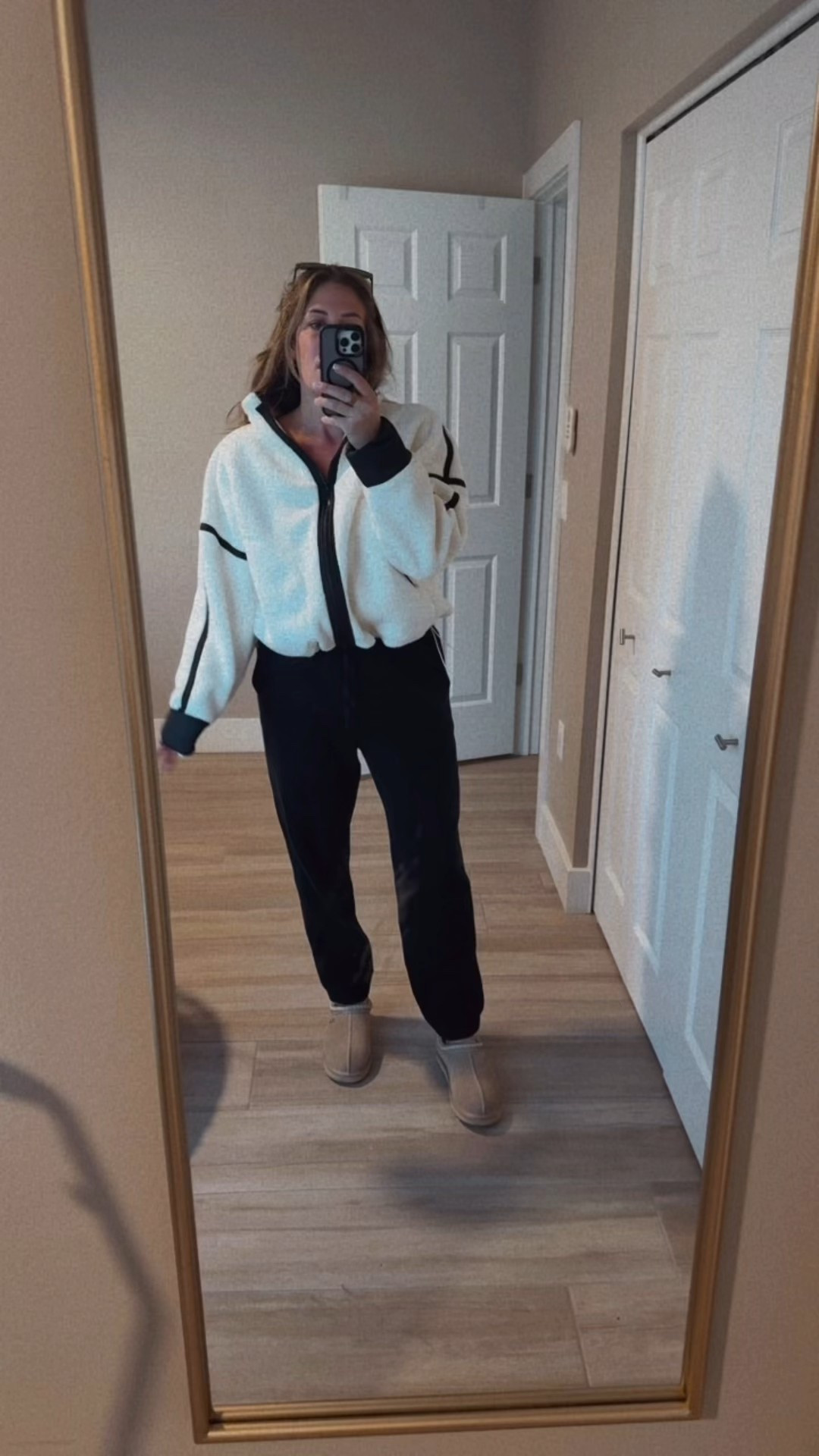 Fleece jacket
Free people look for less
Under $40

#LTKSeasonal #LTKGiftGuide #LTKmorningroutine