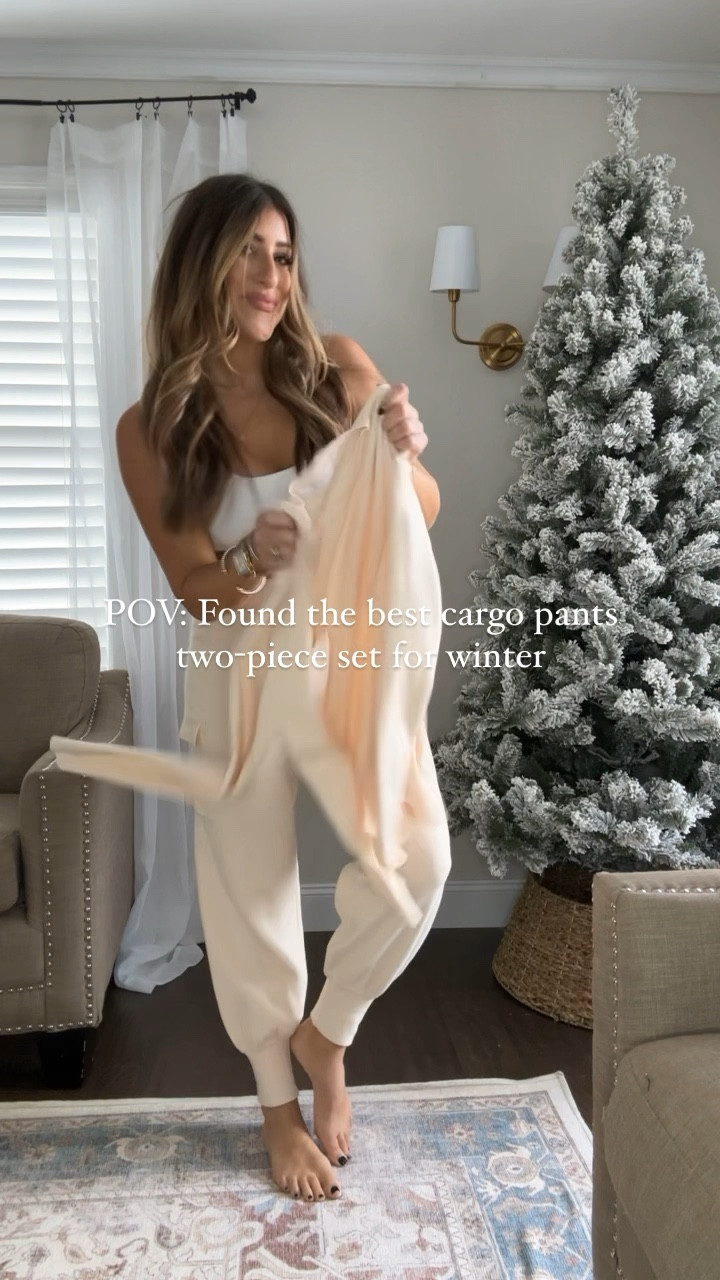 The best lounge set, travel outfit and airport set! Love these cargo pants! The set is lightweight, soft and comfy. Wearing meds.

Tap photo below to shop all. Follow for more! Xx

#LTKfindsunder50 #LTKstyletip #LTKGiftGuide