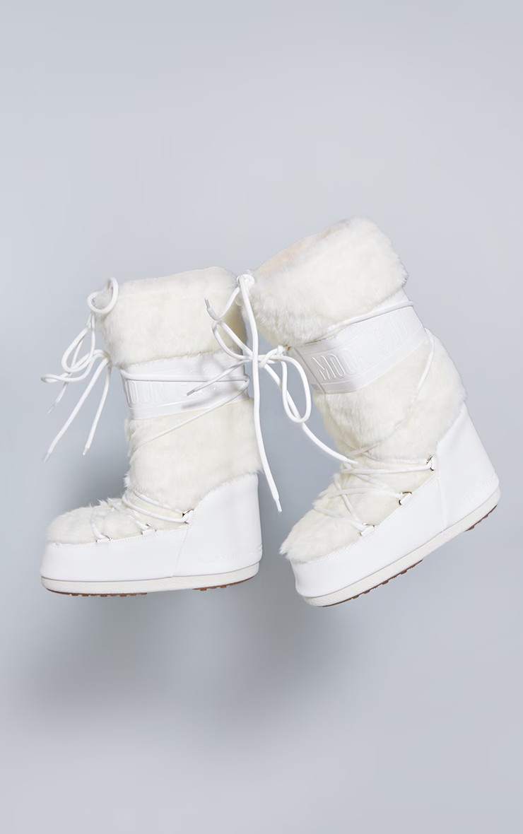 MOON BOOT White Icon Faux Fur | Pretty Little Thing (Australia & New Zealand)