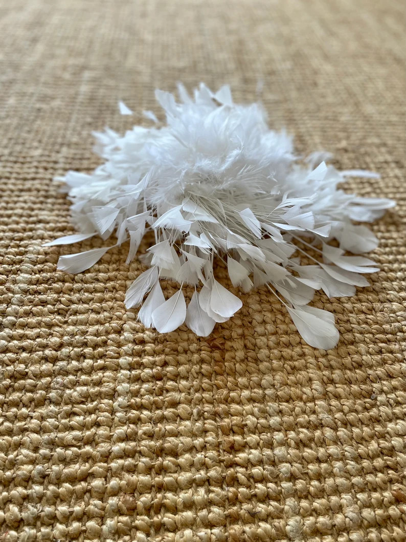 White Feather Fascinator: Kentucky Derby Ascot Hat, Large Feather Head Dress | Etsy (Global)