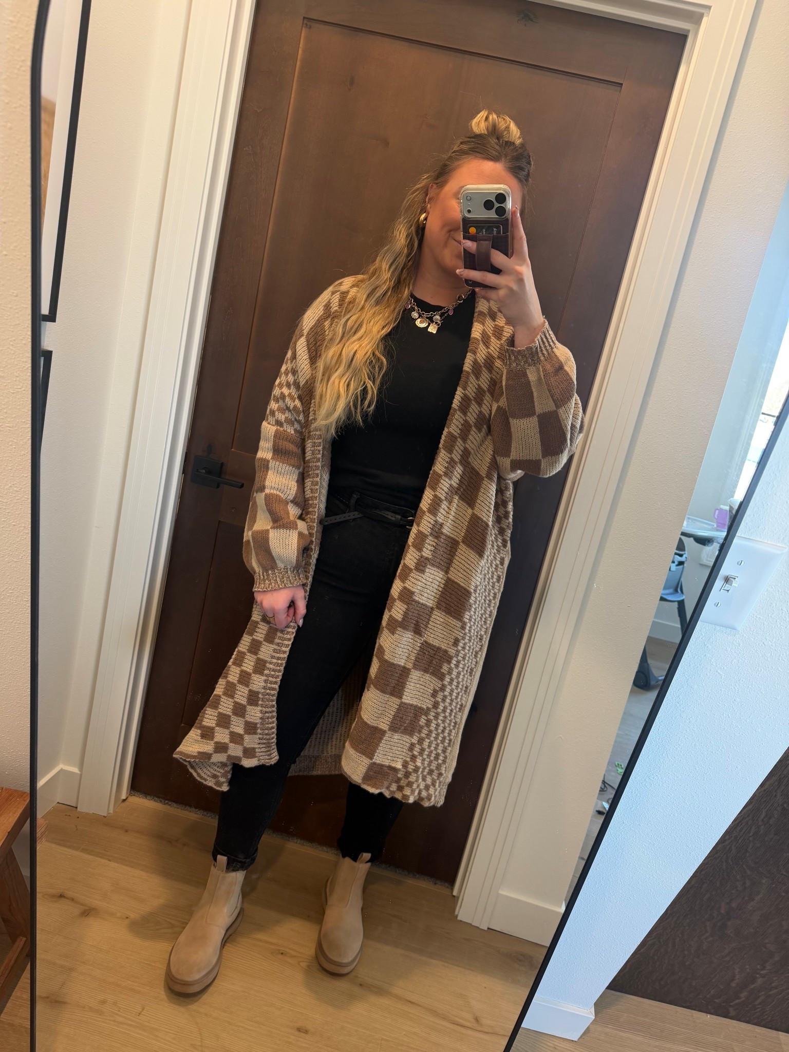 needed a warm fit for our snow day today 

#LTKgrwm #LTKmomlife #LTKdayinmylife