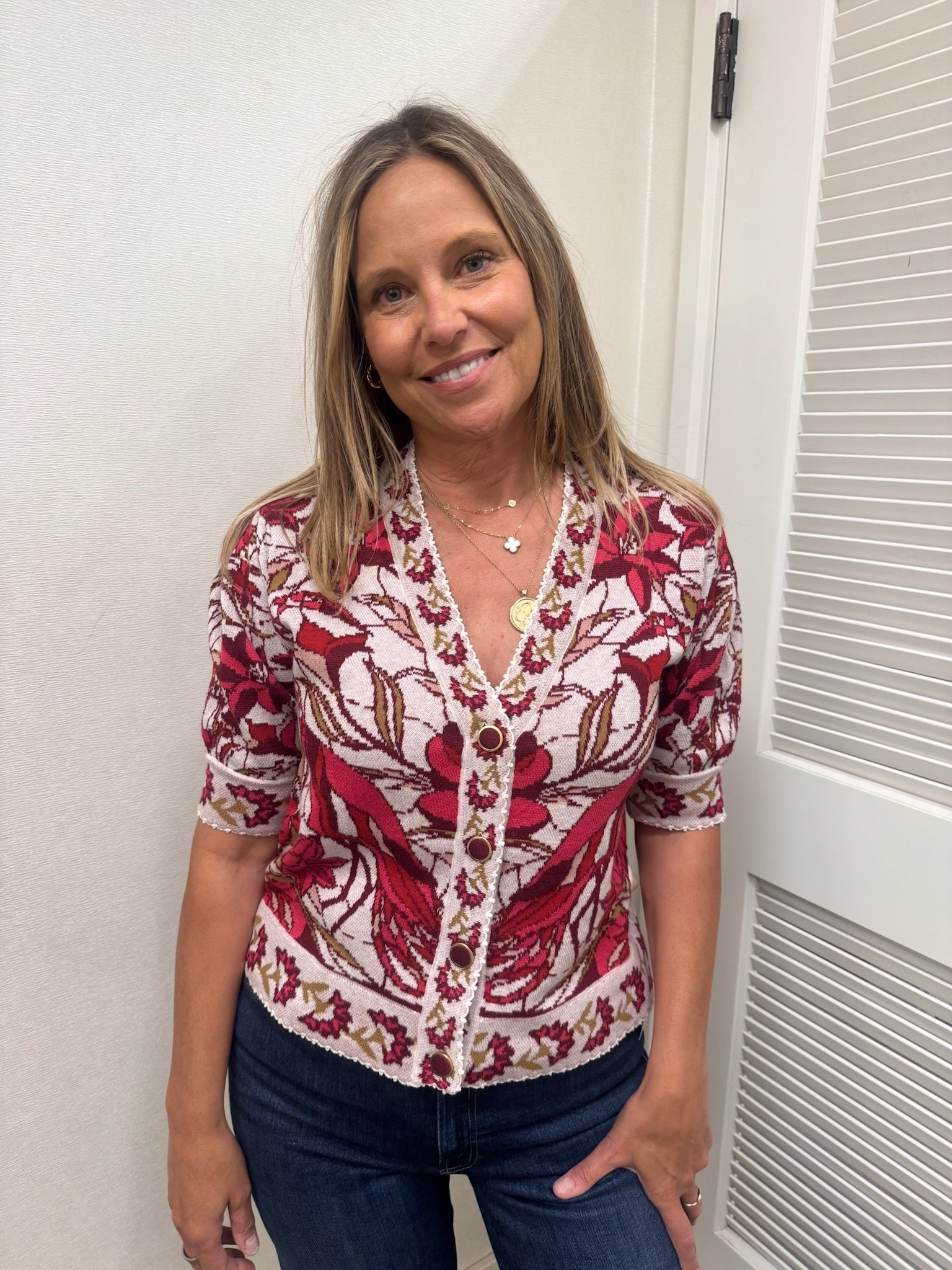 I am obsessed with this top! It’s from Farm Rio which rarely goes on sale so this is an item I highly recommend grabbing! The pattern and silhouette of this shirt is so flattering!

#LTKootd #LTKgrwm #LTKdayinmylife