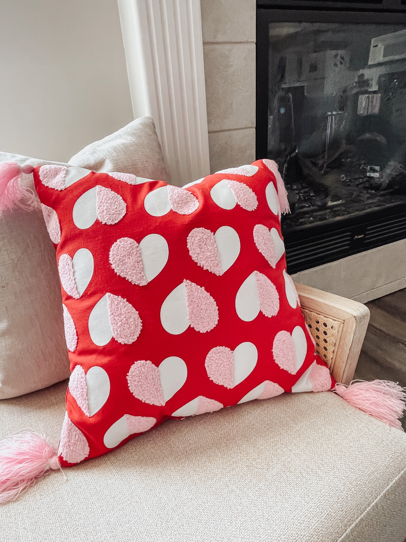 Two toned & textured heart pillow ❤️ for $10! LOVE is an understatement! 

#LTKhome #LTKFind #LTKSeasonal